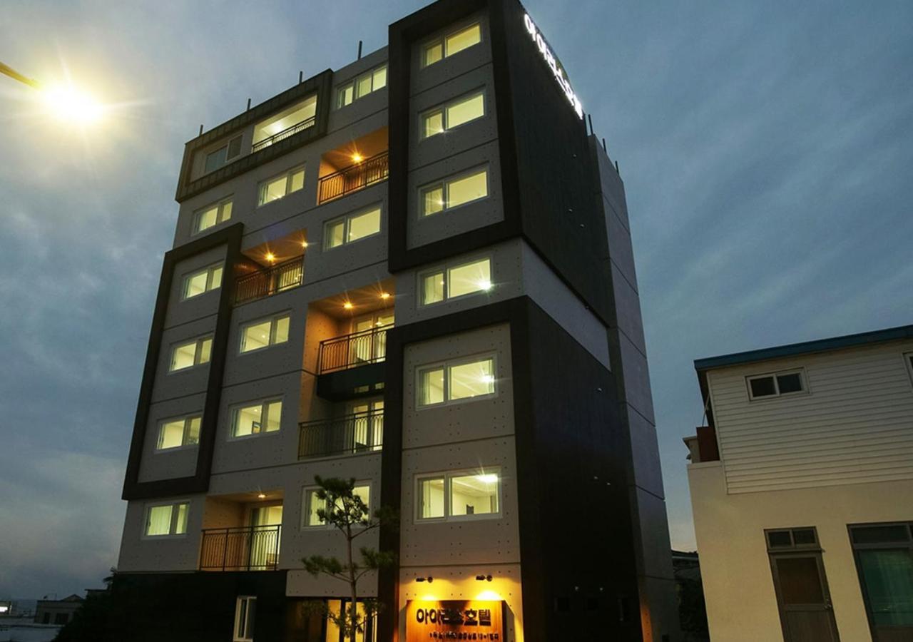 艾瑞斯酒店 西归浦市 外观 照片